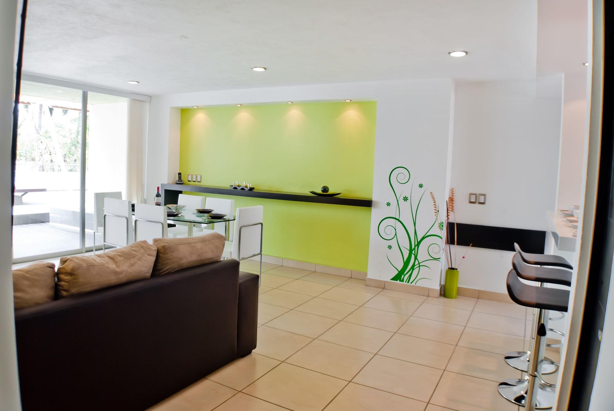 Ramada By Wyndham Acapulco Hotel & Suites Zewnętrze zdjęcie