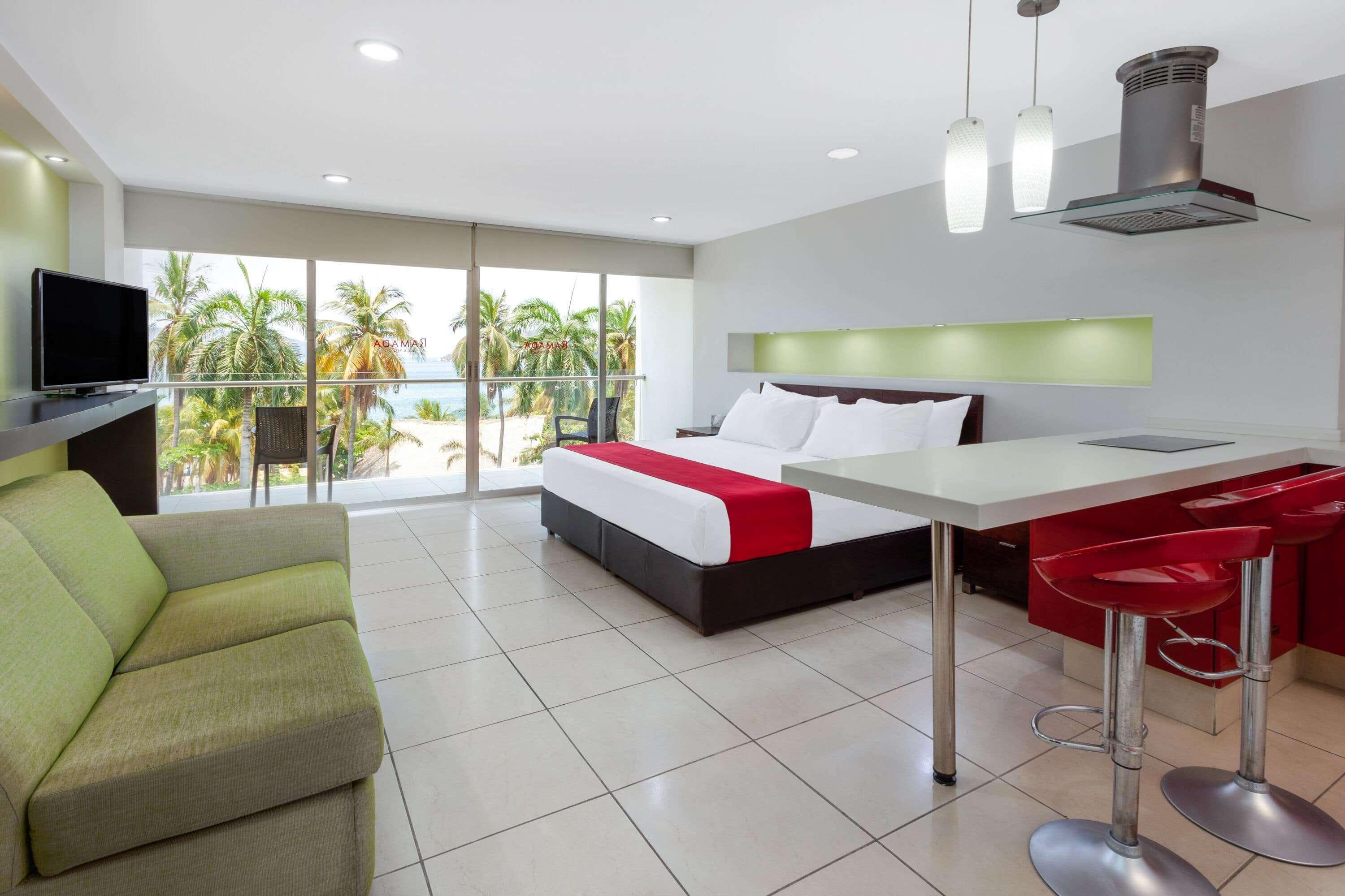 Ramada By Wyndham Acapulco Hotel & Suites Zewnętrze zdjęcie