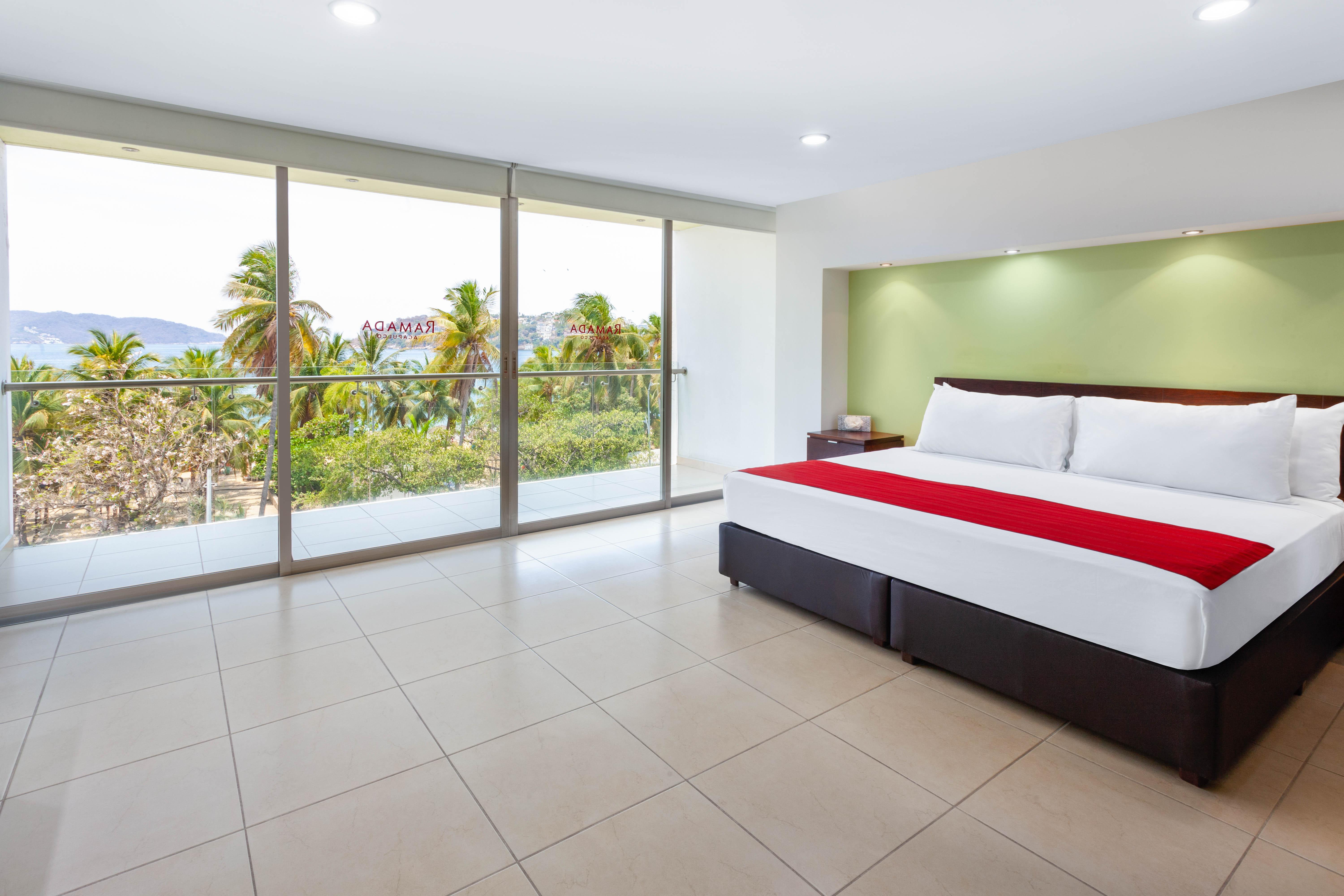 Ramada By Wyndham Acapulco Hotel & Suites Zewnętrze zdjęcie