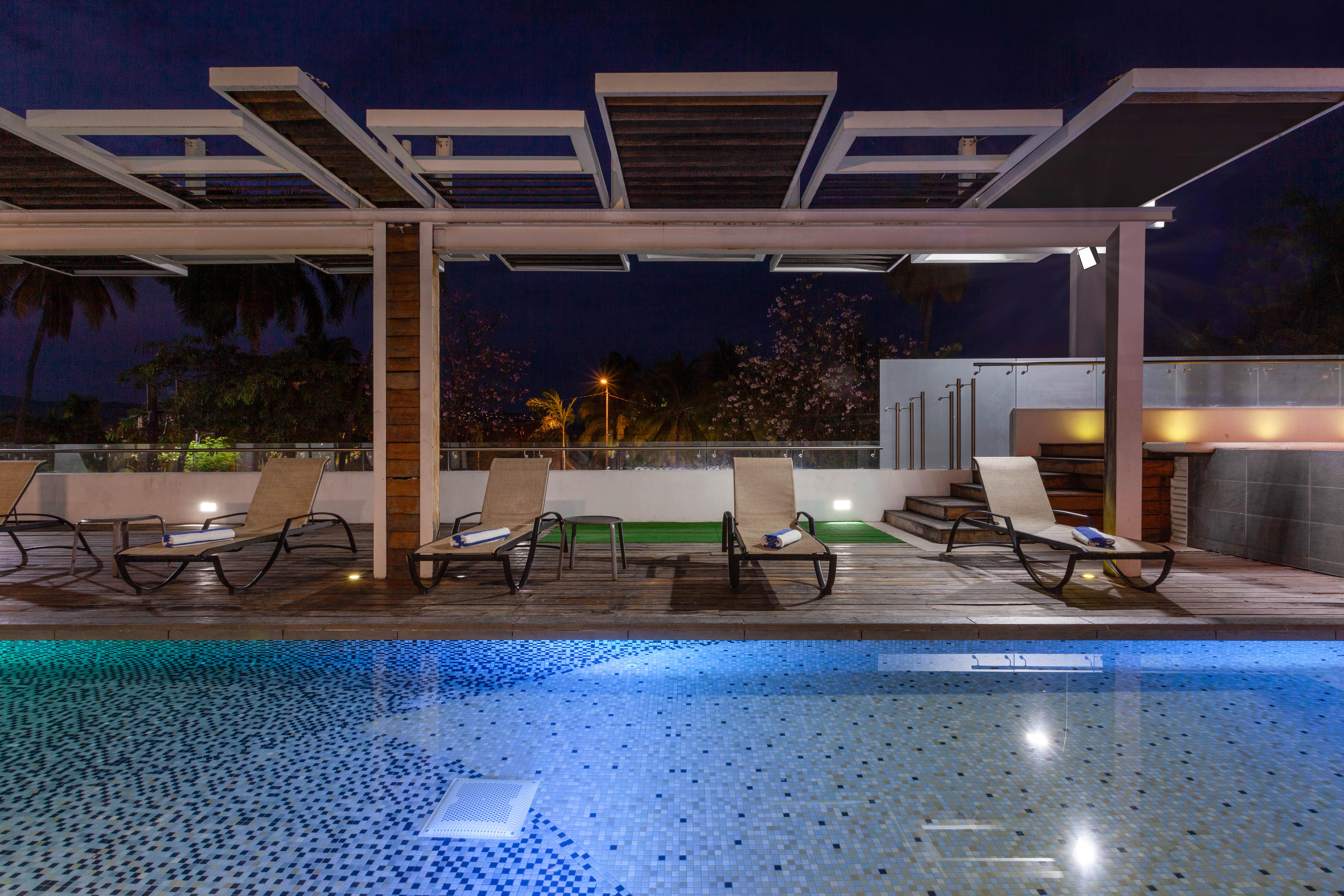 Ramada By Wyndham Acapulco Hotel & Suites Zewnętrze zdjęcie