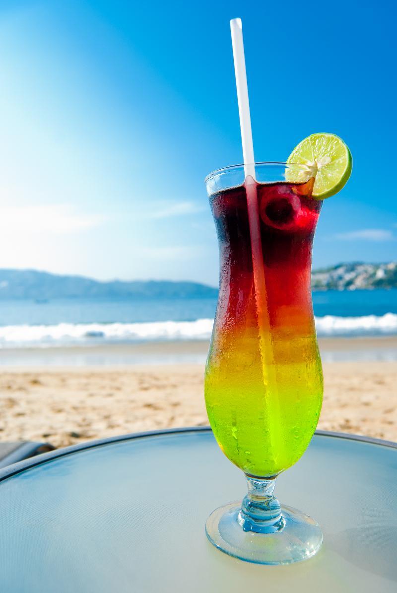 Ramada By Wyndham Acapulco Hotel & Suites Zewnętrze zdjęcie